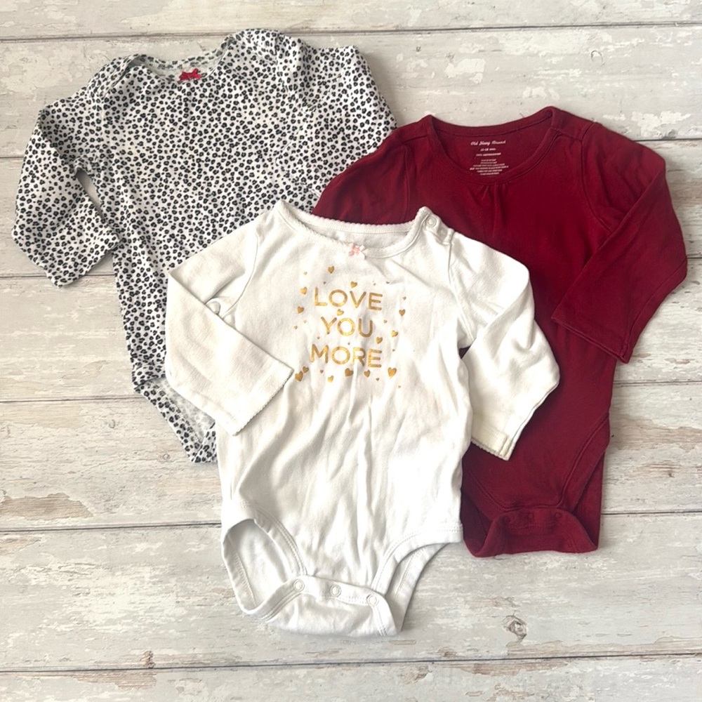 Carters 12m Baby Girl Long Sleeve Onesies Bodysuits 3 Pack Leopard Maroon White
